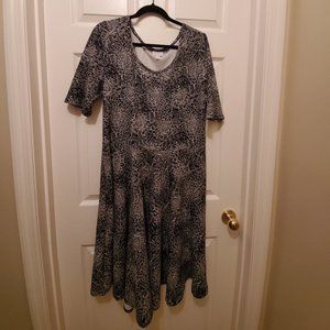 LulaRoe Amelia 3X
